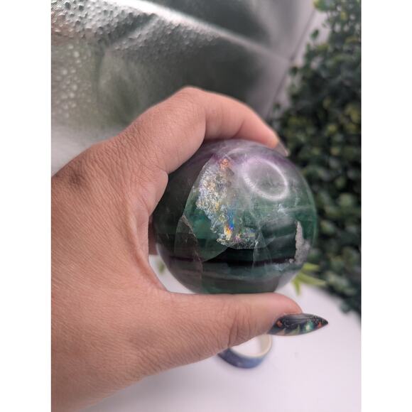 Large rainbow fluorite Sphere witchy UV collectible crystal purple pink snow - Picture 6 of 7